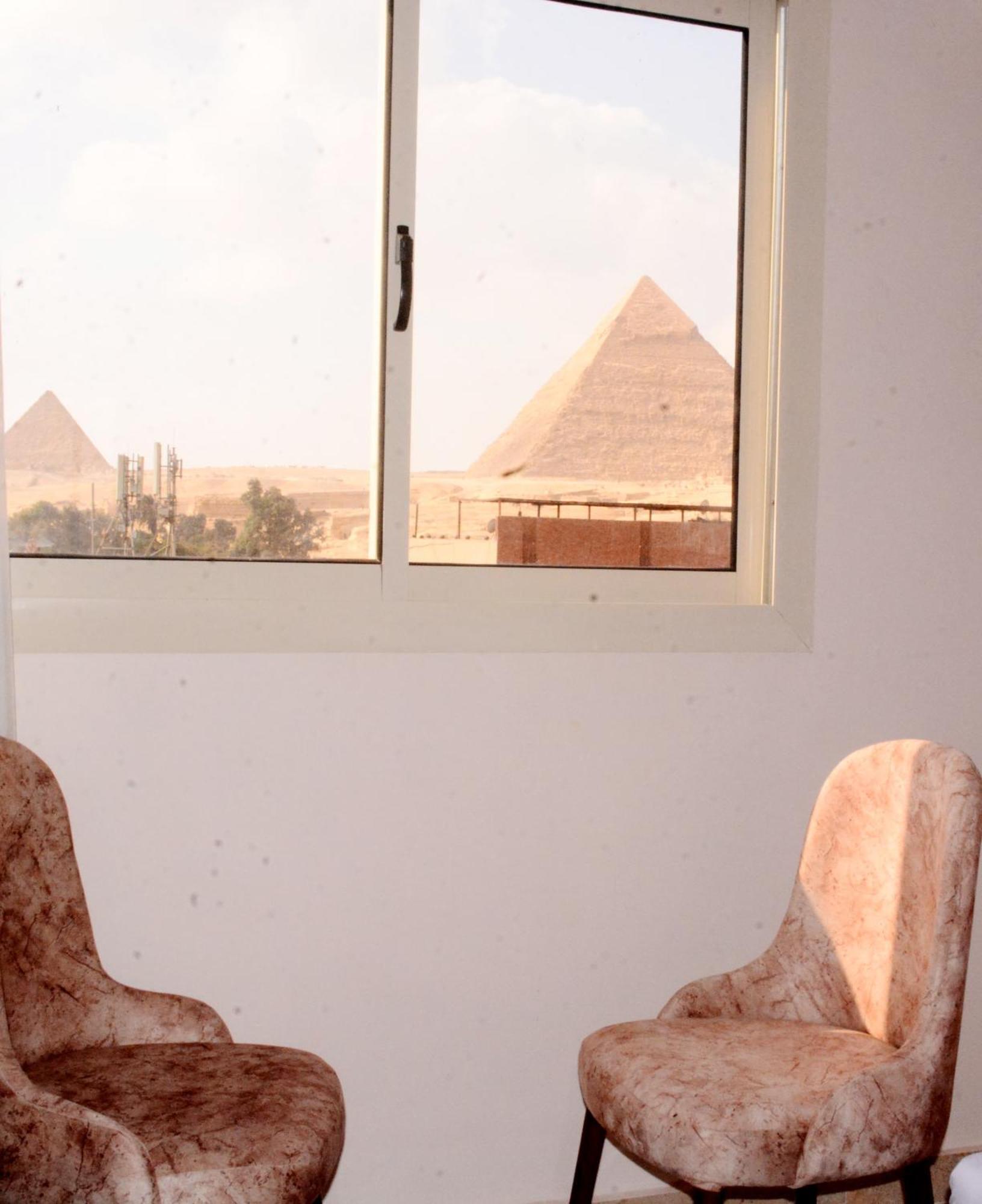 Nun Pyramids Inn Kafret el-Gabal Eksteriør billede